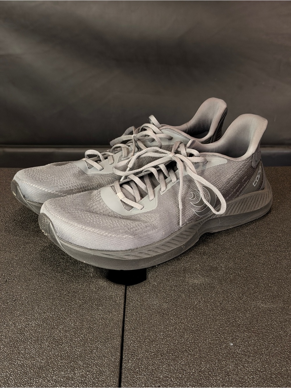 Topo Flylite 6 Mens 10.5